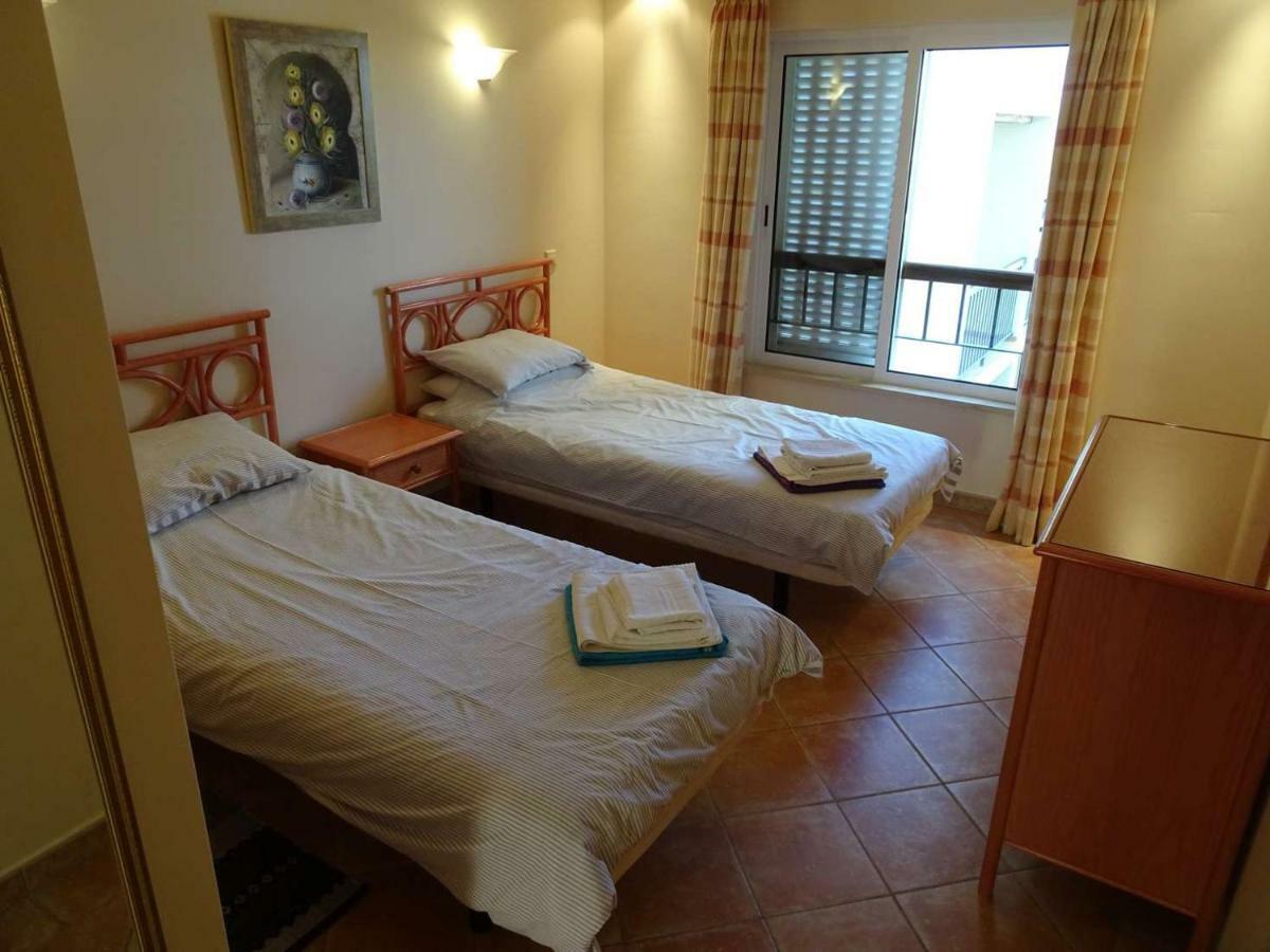 One Bedroom Apartment With Stunning Views Alvor Luaran gambar