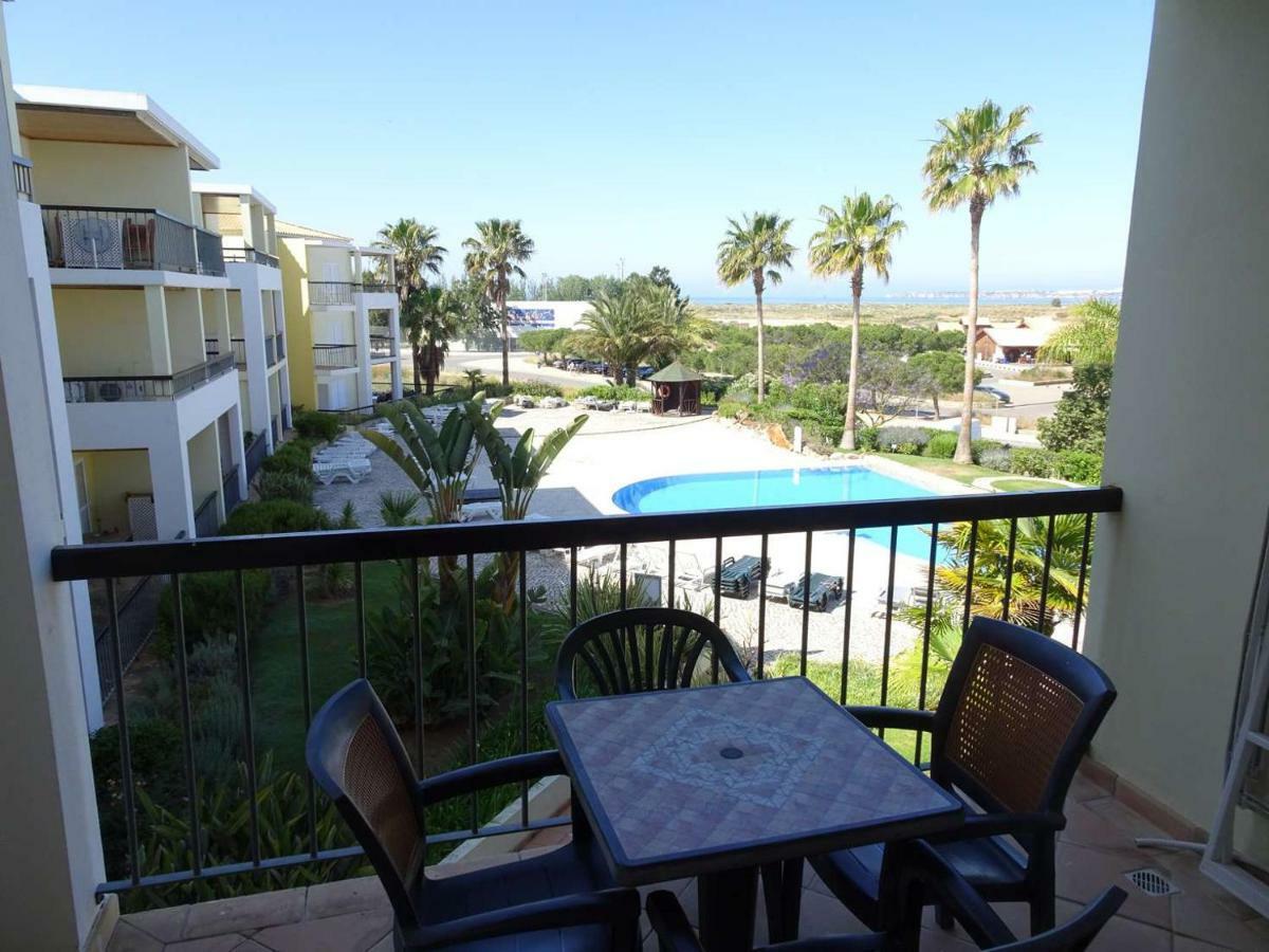 One Bedroom Apartment With Stunning Views Alvor Luaran gambar